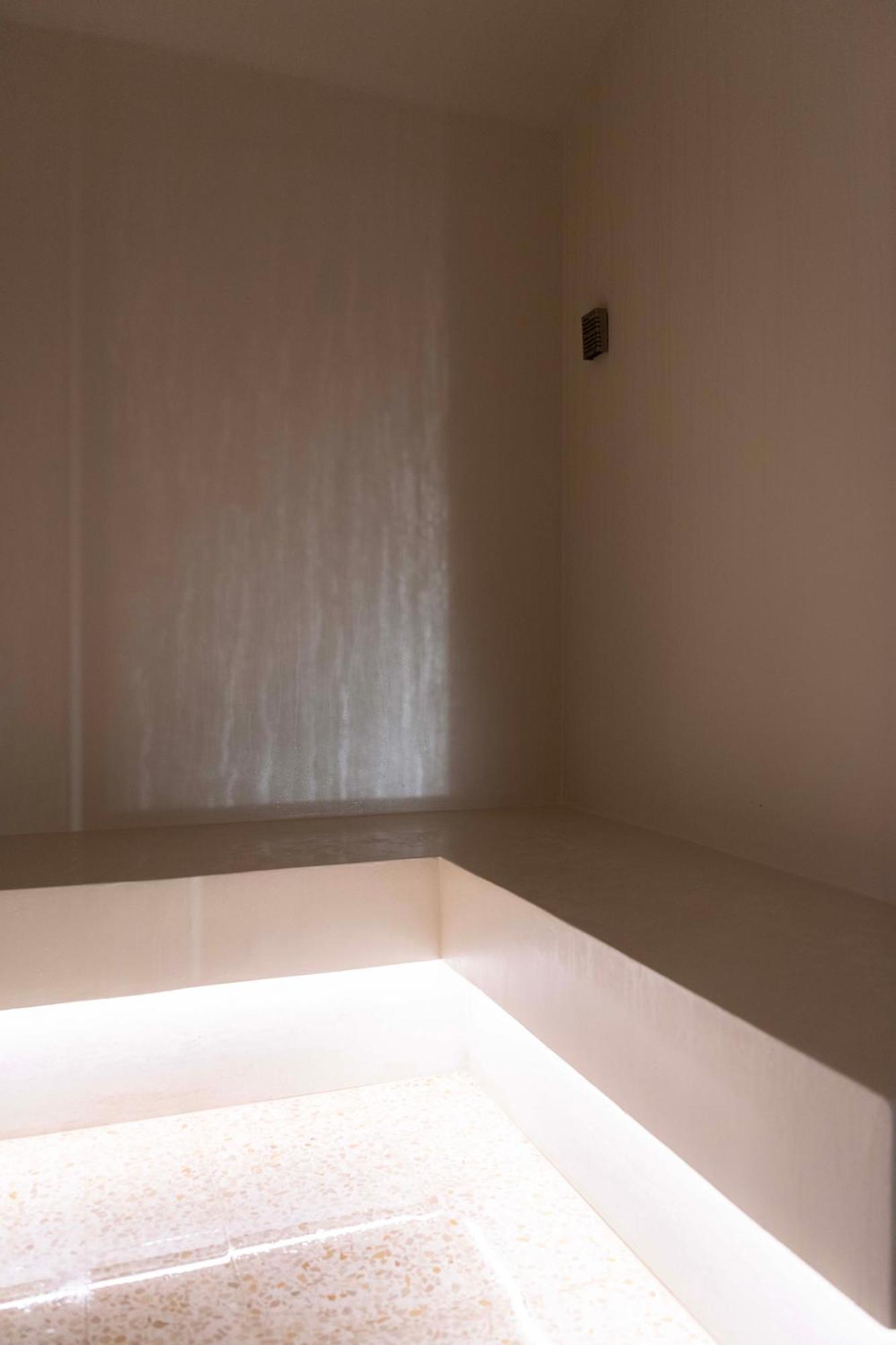 Hotel La Gemma Floransa Dış mekan fotoğraf A shower curtain